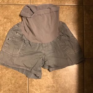 Maternity grey shorts